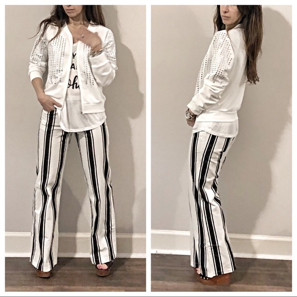 ✨LAST ONE SALE✨white embellished jacket - Picture 7 of 8